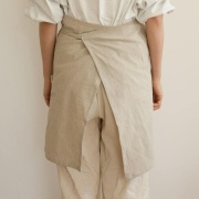 JESMARY – Xưởng may tạp dề linen tối giản, thanh lịch cho thợ làm đẹp